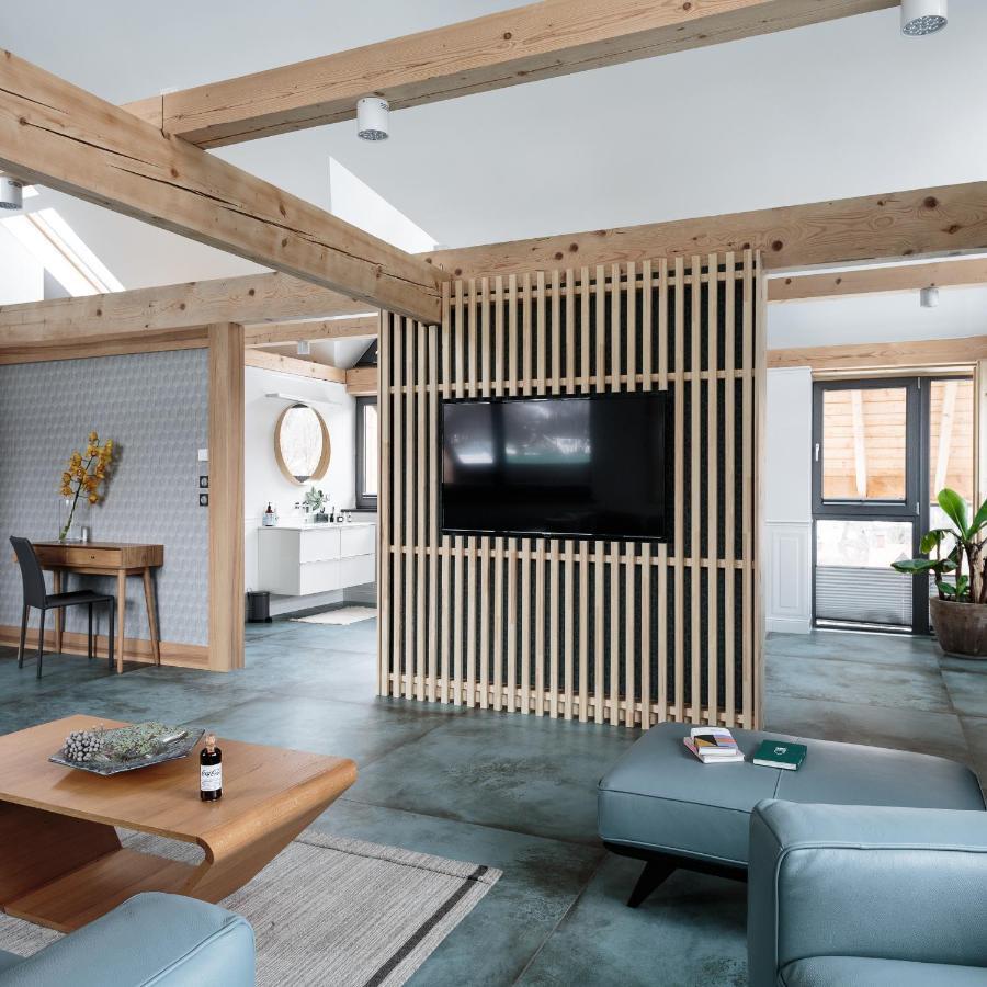 Deluxe Apartment